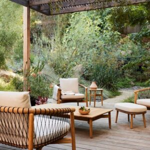 Crosshatch Outdoor Settee