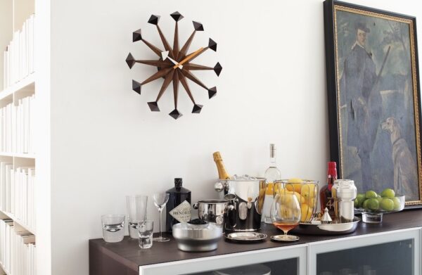 5920499000794615487 Nelson Polygon Clock