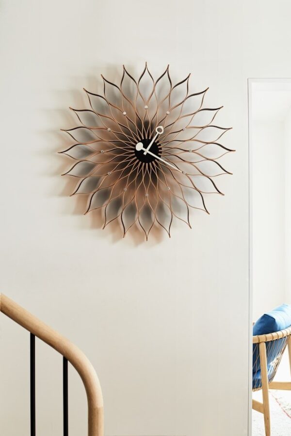 Nelson Sunflower Clock