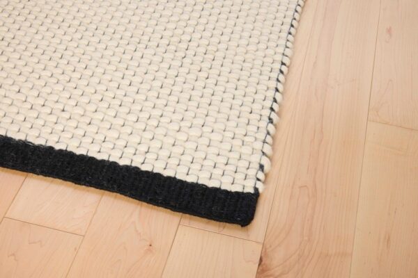 Isle Rug