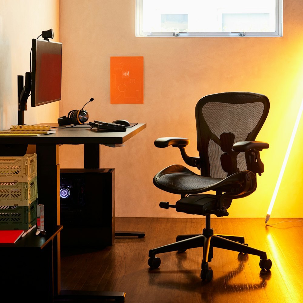 Aeron Gaming Chair - Image 8