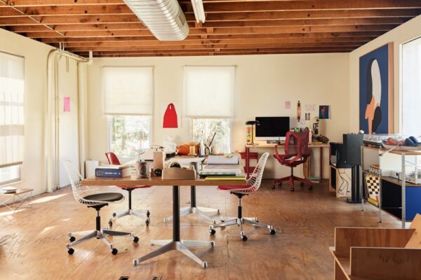 Eames Wire Task Side Chair