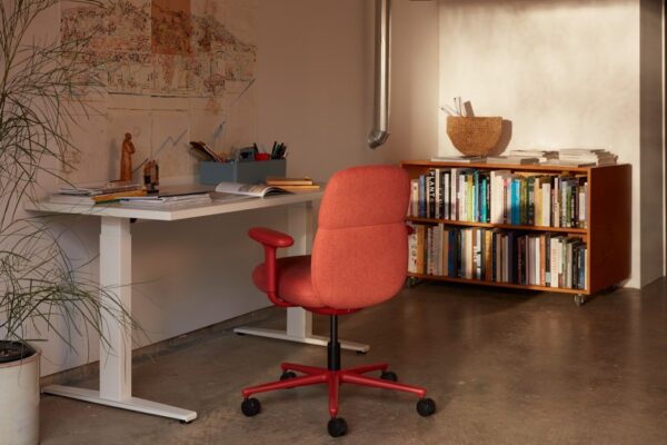 photo_5879636437127335177_y (3) Asari Chair by Herman Miller, High Back
