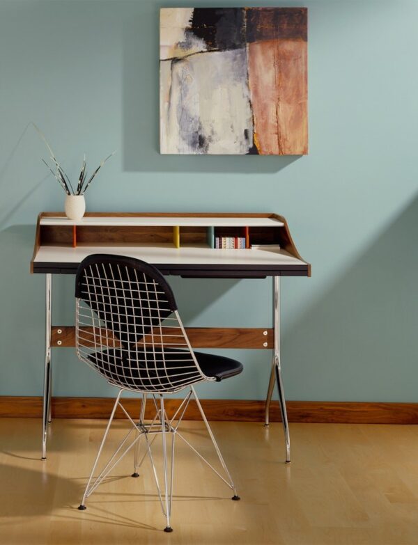 Eames Wire Chair