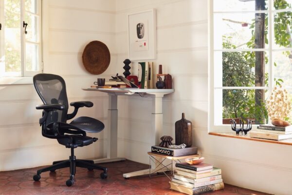 Renew Desk with Embedded Power