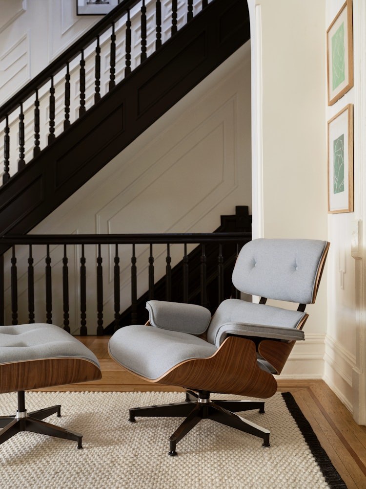 Eames Lounge Chair and Ottoman - Image 15