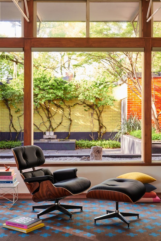 Eames Lounge Chair - Image 8