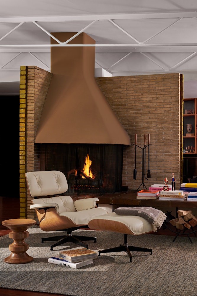 Eames Lounge Chair - Image 7