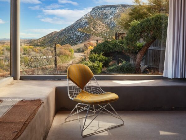 Eames Wire Chair Low Wire Base