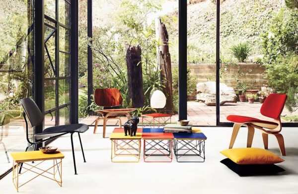 photo_5888700119496986124_y Eames Molded Plywood Lounge Chair Metal Base (LCM), Upholstered