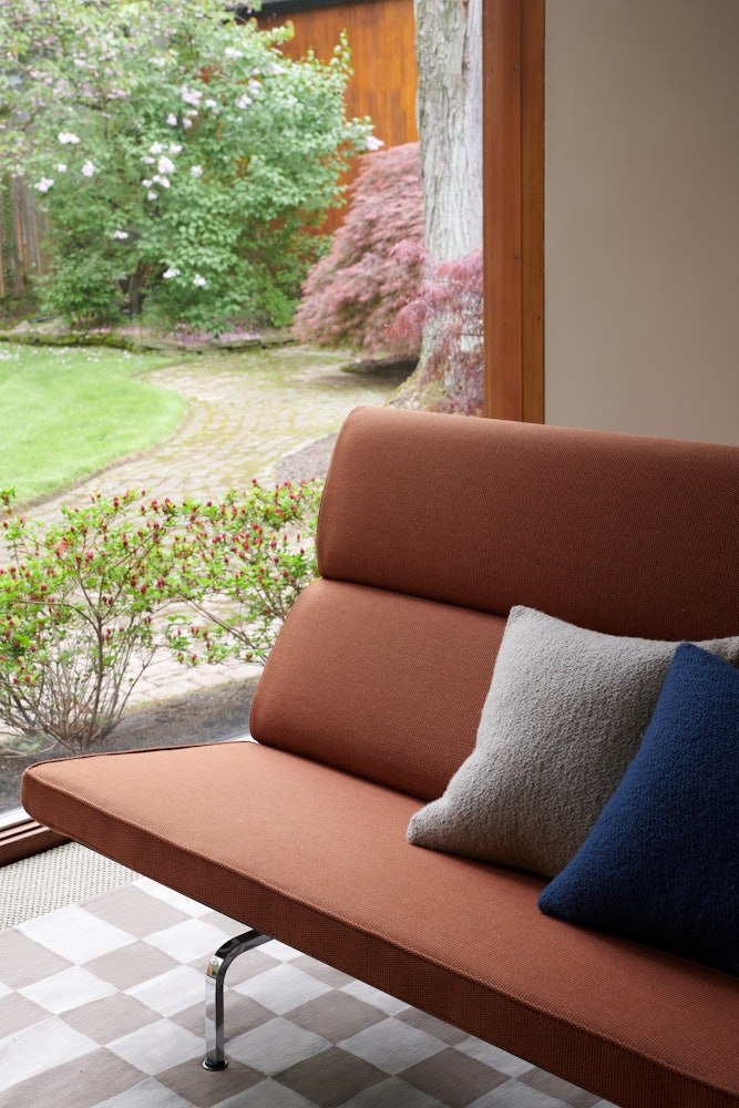 Eames Sofa Compact - Image 10
