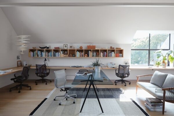 Crosshatch Settee