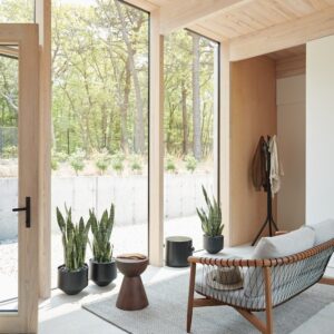 Crosshatch Settee