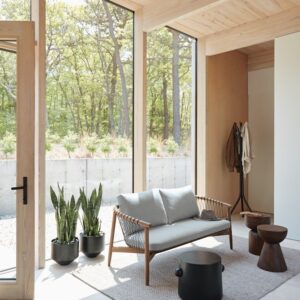 Crosshatch Settee