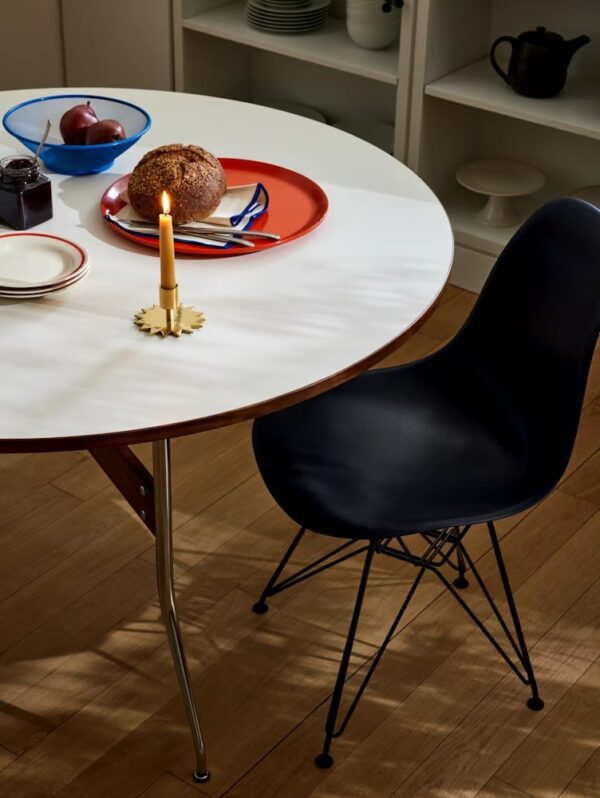 Nelson Swag Leg Table, Round